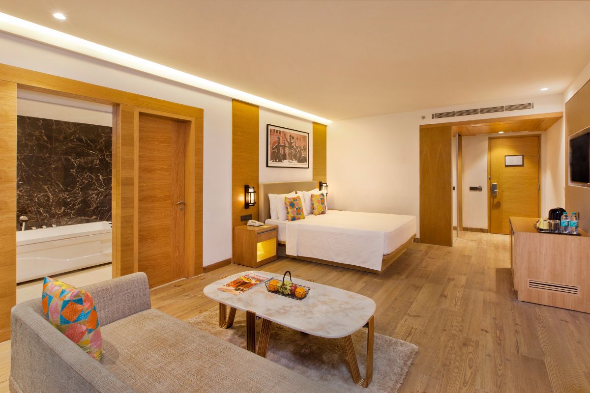 Room 1 Photo 4