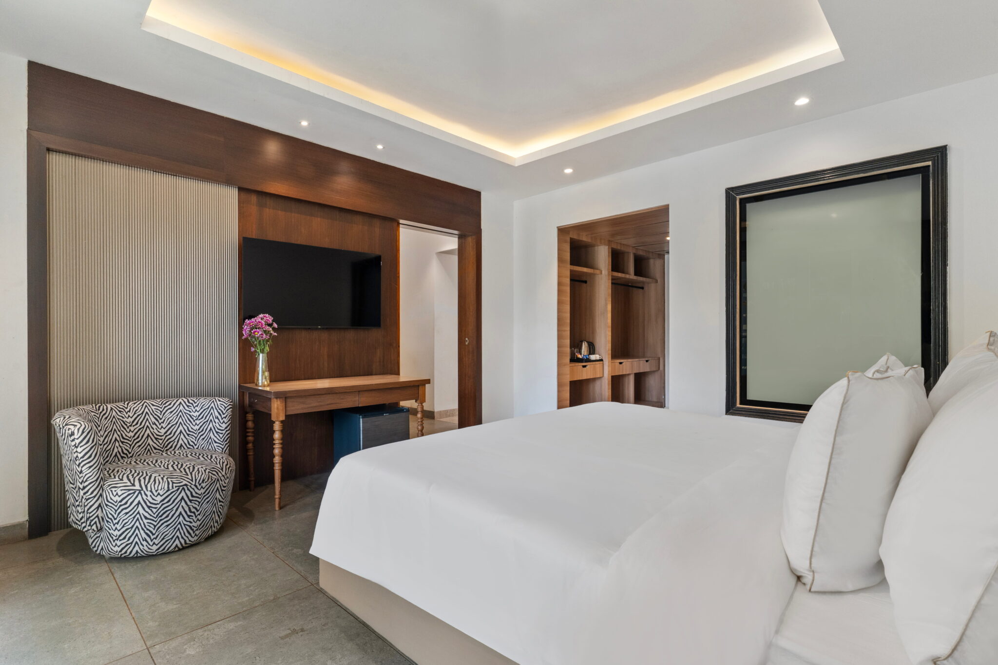 Bedroom 1 - Suite - 3
