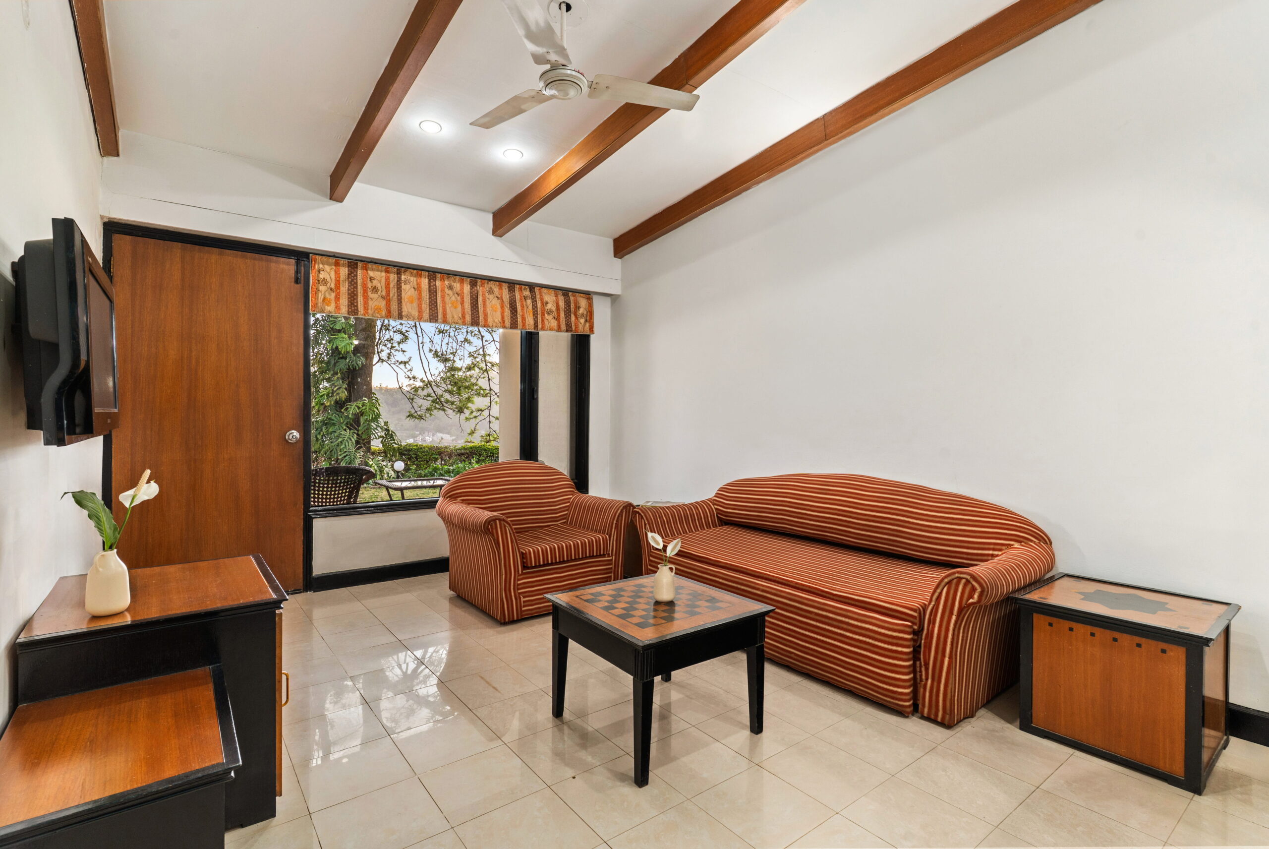 One Bedroom Cottage - 1