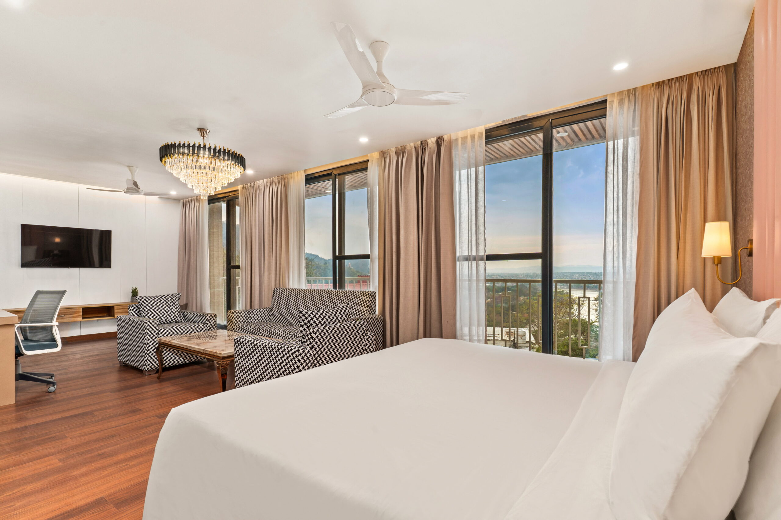 Suite - Country Inn, Rishikesh