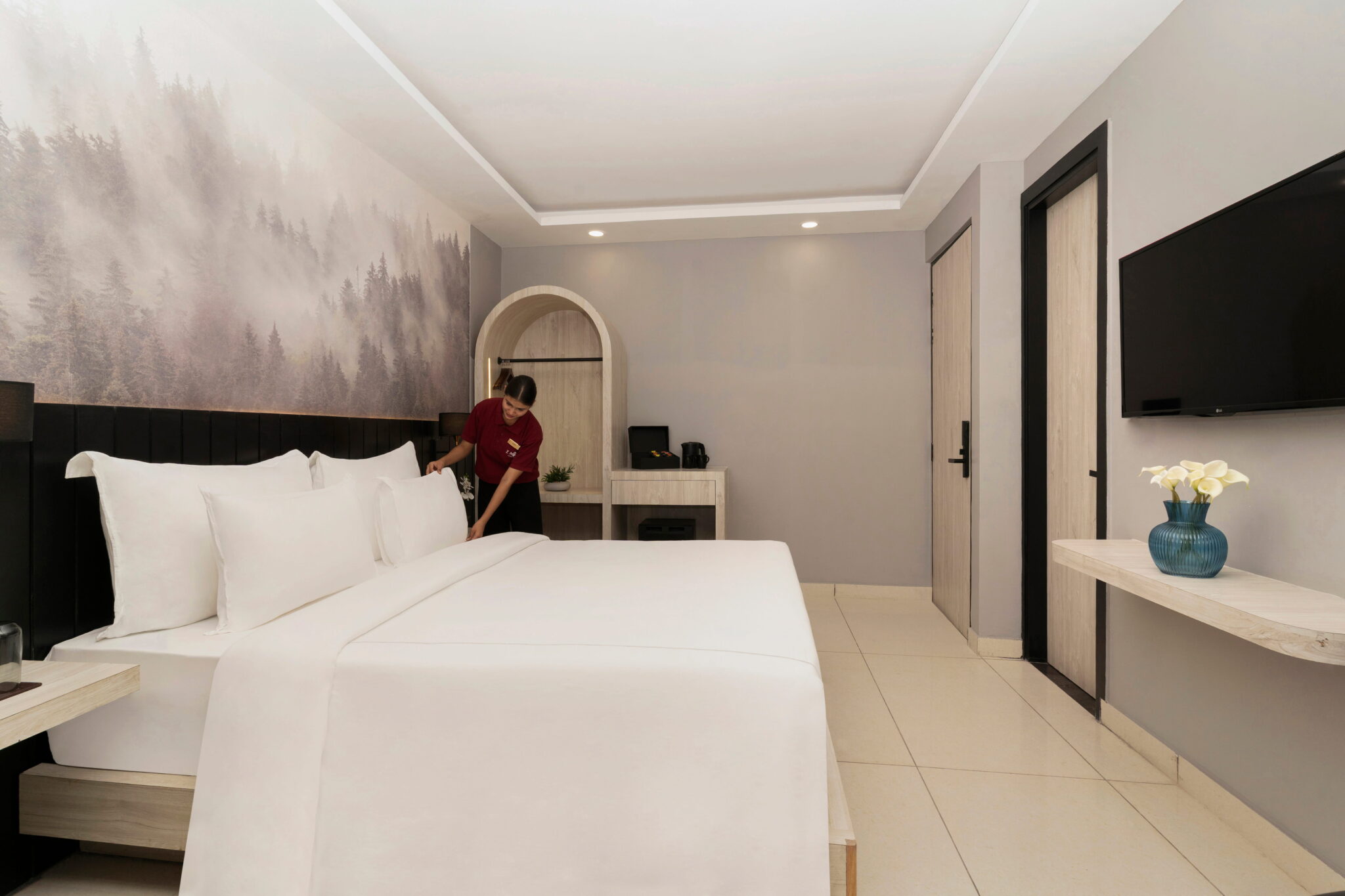 Classic Room with Balcony - 4