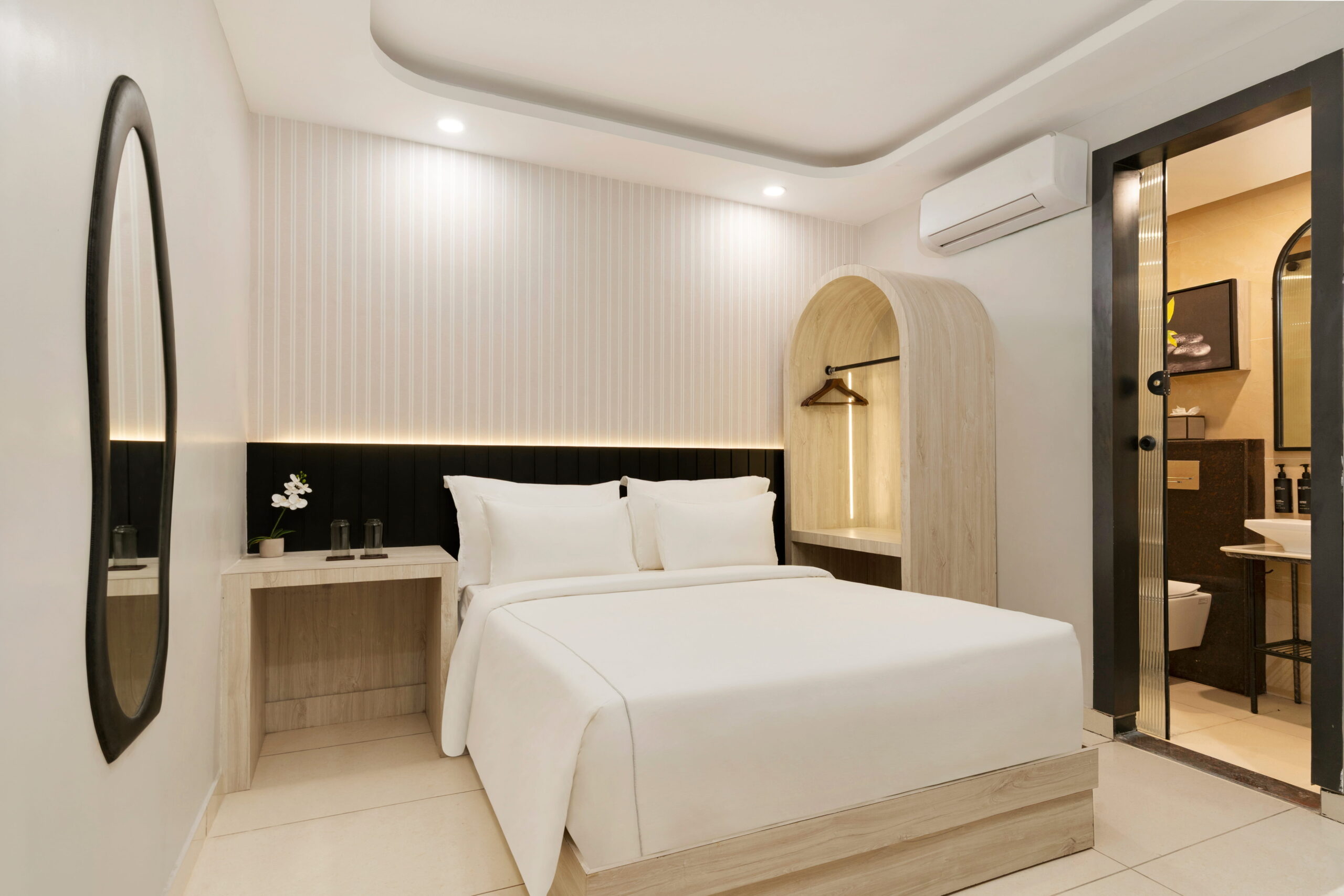 Deluxe Room 2