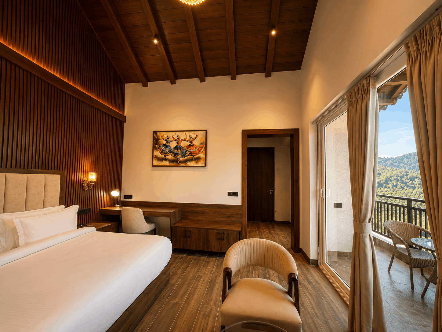 Premium Cottage with balcony (3)