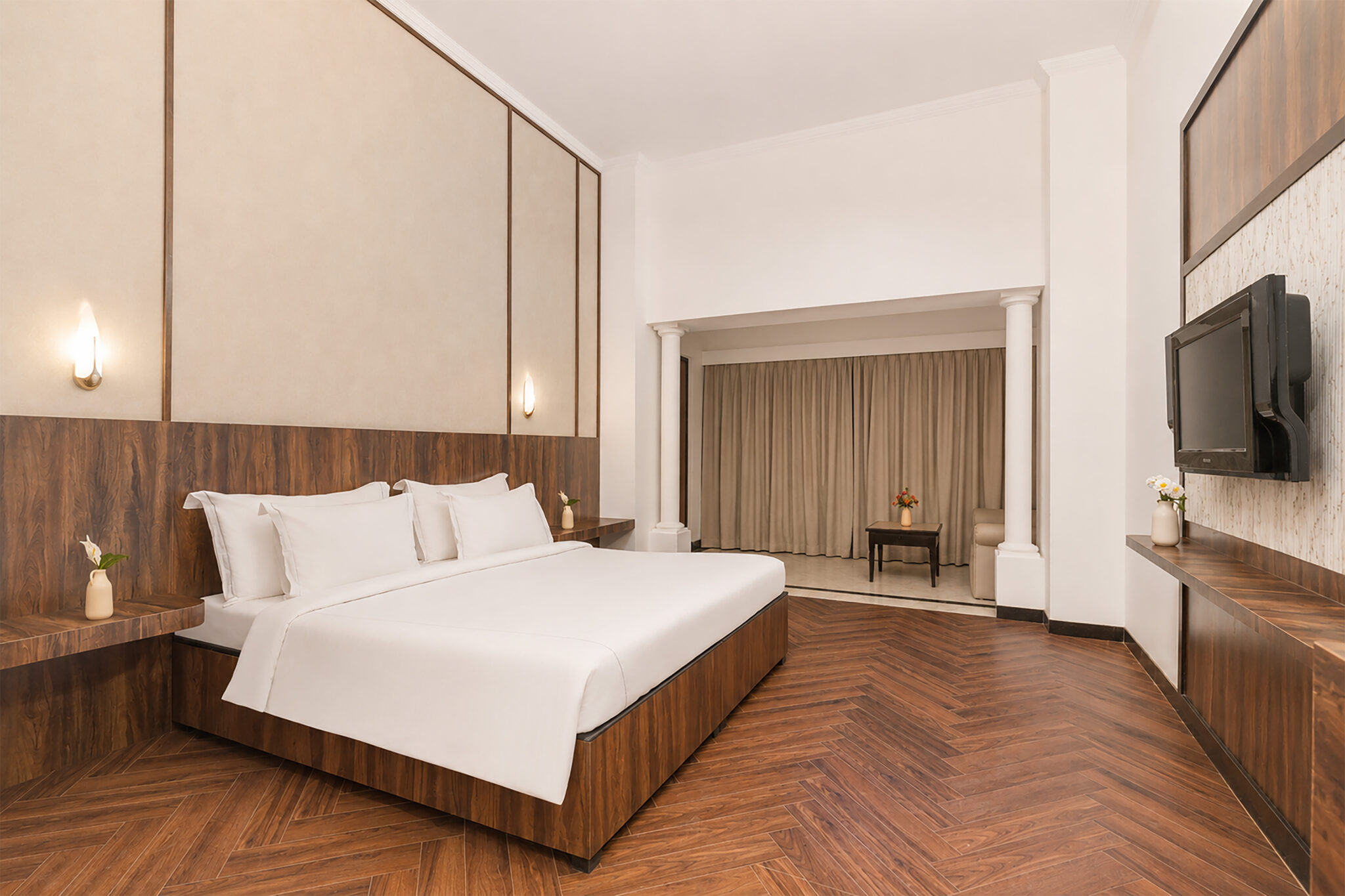 Deluxe Room - 1.jpg